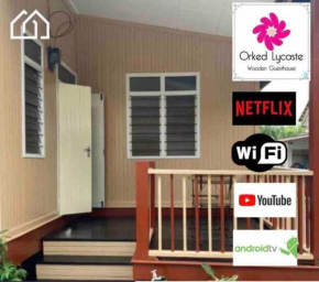 Orked Lycaste Wooden Village Chalet